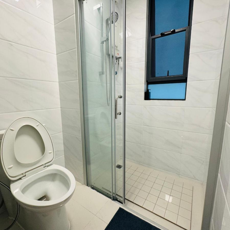 Apartment Cozy 2b1r Forest Near Tuas Duty Free Shop