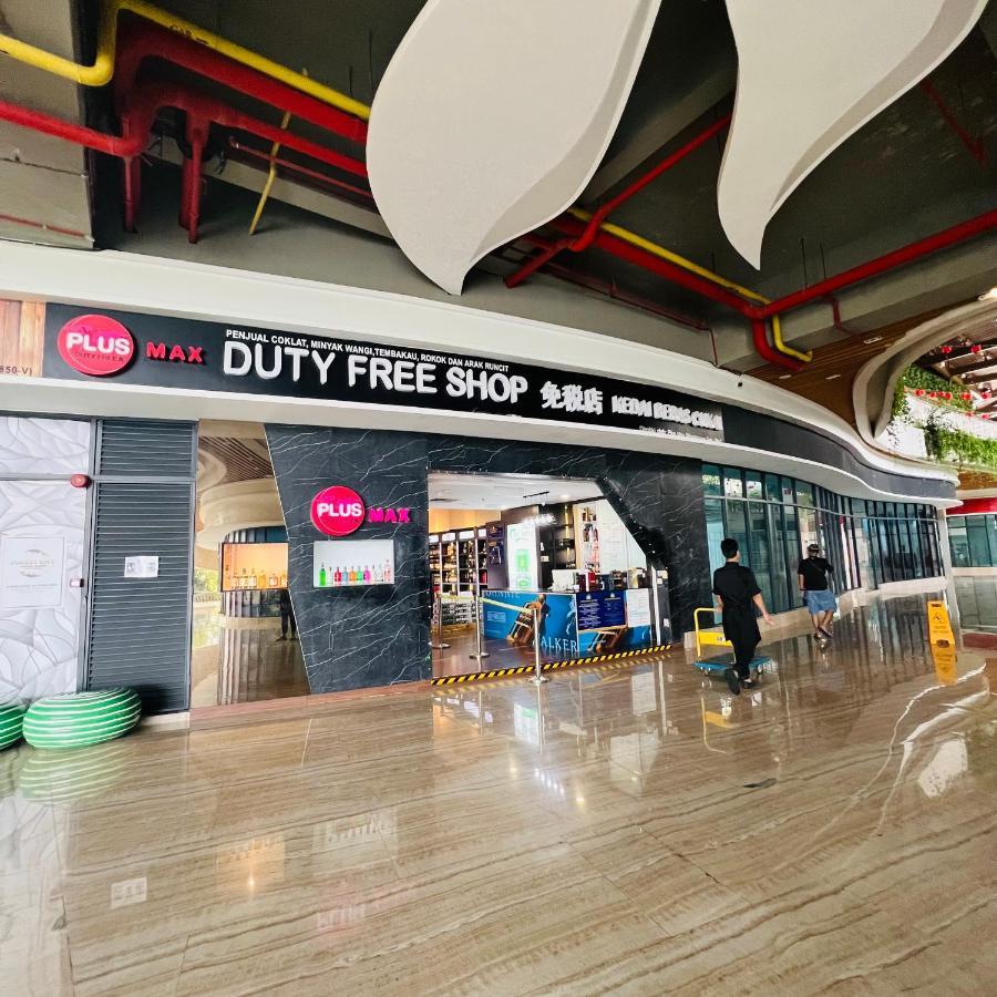 Cozy 2b1r Forest Near Tuas Duty Free Shop Apartment Gelang Patah