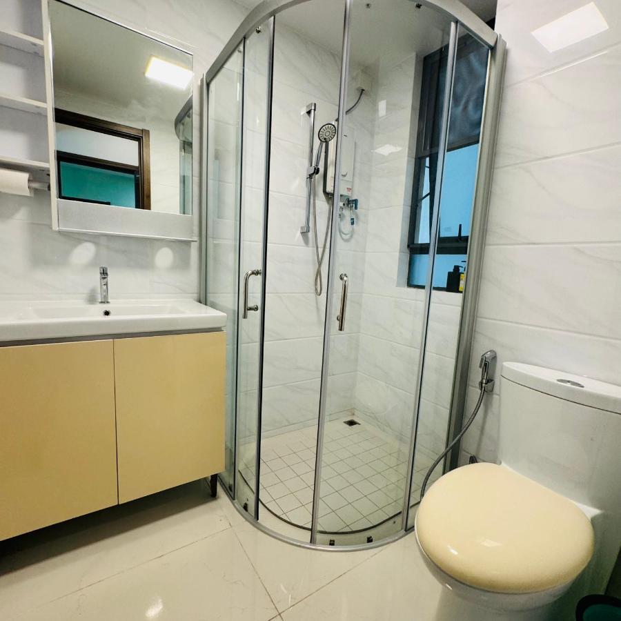 Cozy 2b1r Forest Near Tuas Duty Free Shop *
