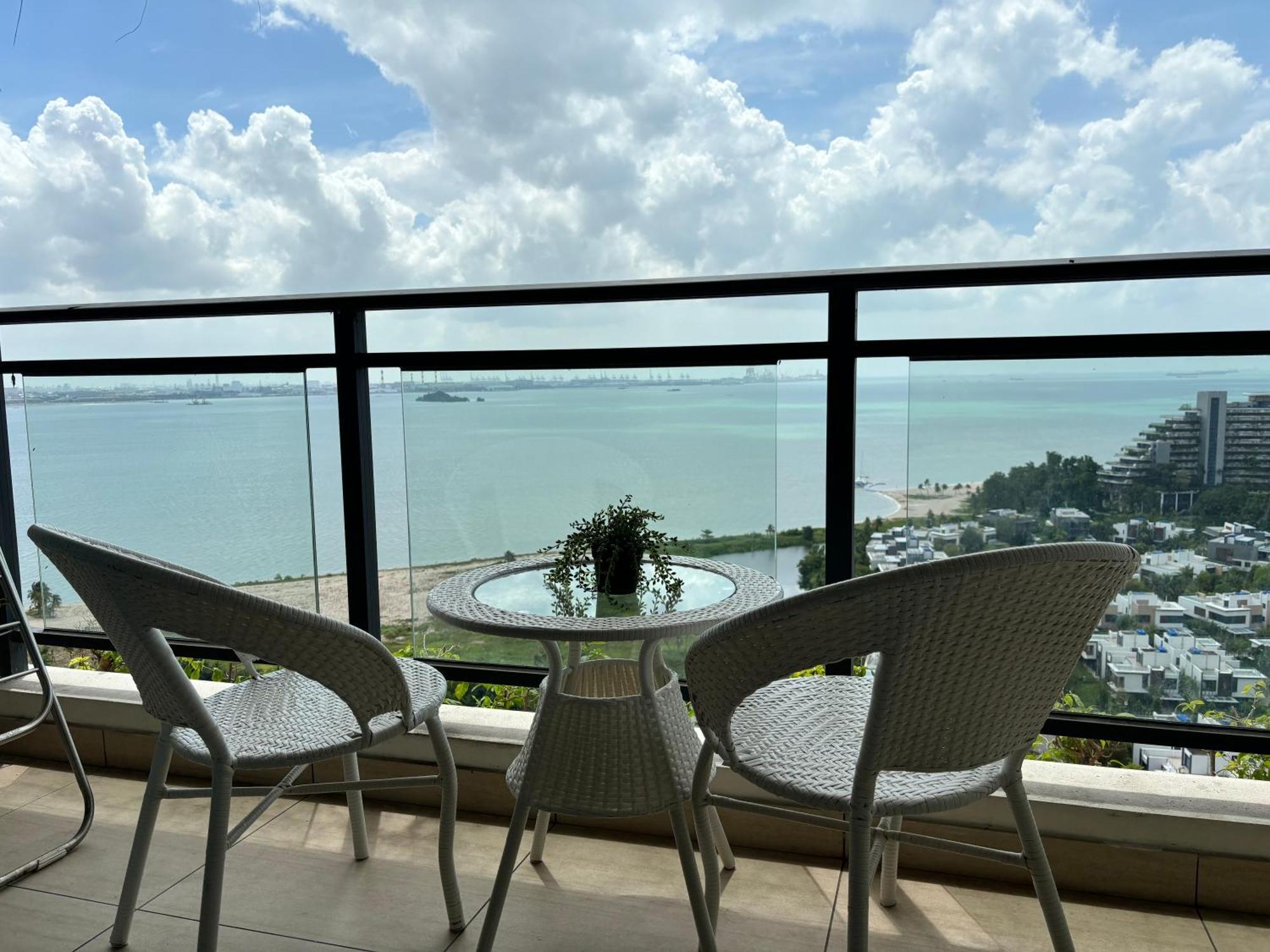 Cozy 2b1r Forest Near Tuas Duty Free Shop Apartment
